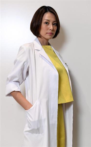 「ドクターX〜外科医・大門未知子〜」で主演を果たした米倉涼子さん。演じる大門未知子は医師としての能力は極めて高く